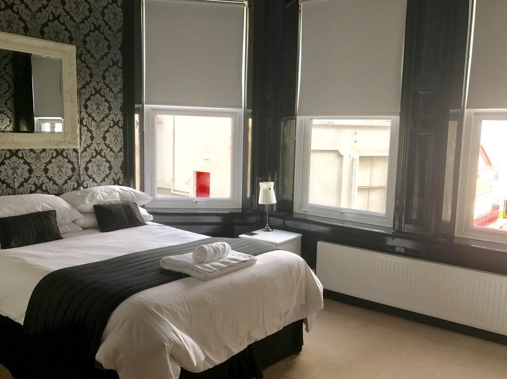 Edelweiss Guest House Дуглас Экстерьер фото