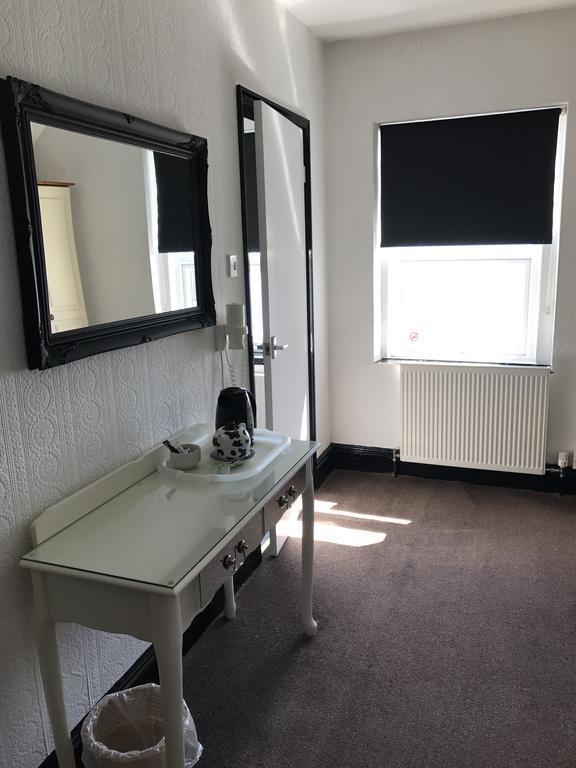 Edelweiss Guest House Дуглас Экстерьер фото